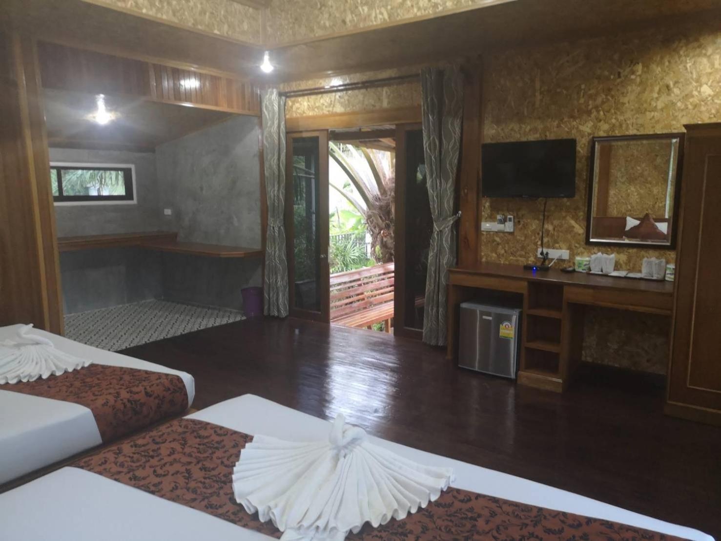 Baannai Lake View Resort Ao Nang Quarto foto